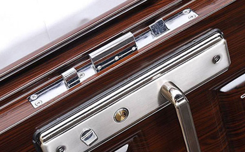 黔西南24小时上门开锁公司